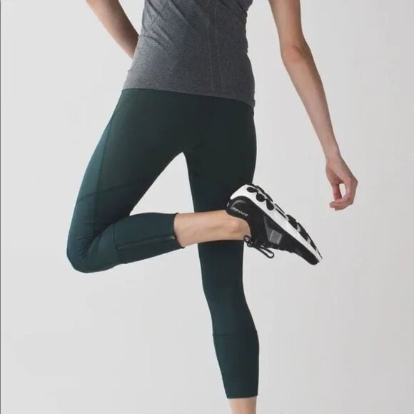 Lululemon Rebel Runner Crop Dark Fuel Forage Teal Leggings 4 Athletic Gym - Picture 1 of 6